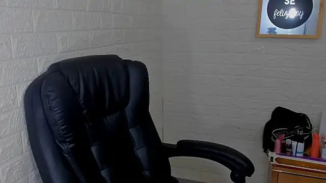 Snapshot of Arthemisa_tay69 chatting on February 2026 05:23:01 AM Arthemisa tay69 online show from February 2026 05:23:01 AM