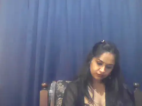 Snapshot of cute_indianxo chatting on November 2025 06:22:02 PM cute indianxo online show from November 2025 06:22:02 PM