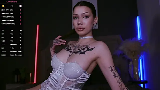 MiuMiuSasha online show from October 2025 08:40:02 PM