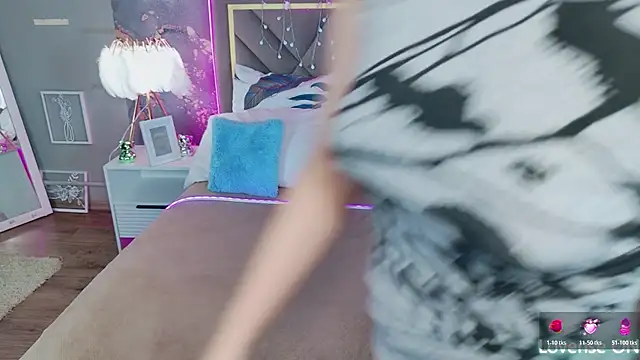 Ketrin Jones online show from March 2026 07:24:01 AM