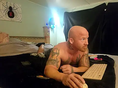 AntMeich6969 online show from October 2025 12:43:01 AM