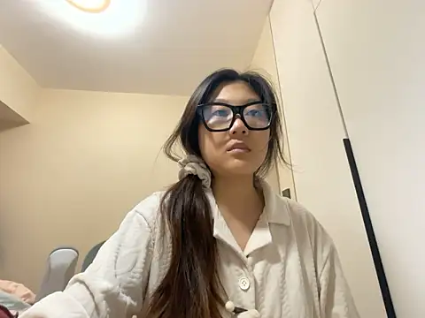 xena0501 online show from November 2025 05:30:02 AM