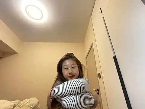 Snapshot of xena0501 chatting on February 2026 03:02:01 PM xena0501 online show from February 2026 03:02:01 PM