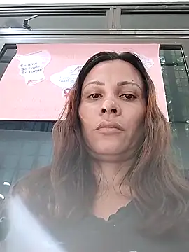 dyjaA online show from October 2025 12:16:02 PM