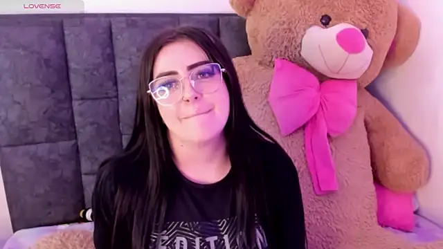 bellacruz3 online show from February 2026 11:25:01 PM