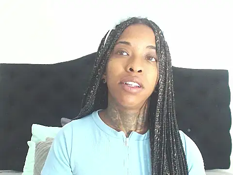 Pauline Fox online show from October 2025 01:47:02 AM