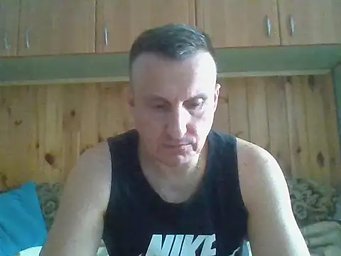 Maksymilian1 online show from November 2025 09:28:02 AM