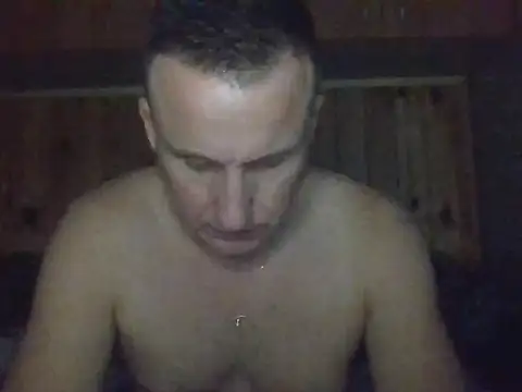 Maksymilian1 online show from November 2025 04:01:02 PM