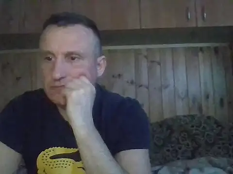 Snapshot of Maksymilian1 chatting on March 2026 05:27:01 PM Maksymilian1 online show from March 2026 05:27:01 PM