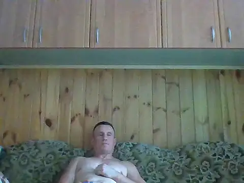 Snapshot of Maksymilian1 chatting on May 2026 02:22:02 PM Maksymilian1 online show from May 2026 02:22:02 PM