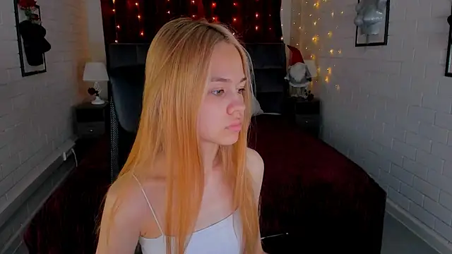 UliaNeer online show from July 2026 05:11:01 AM