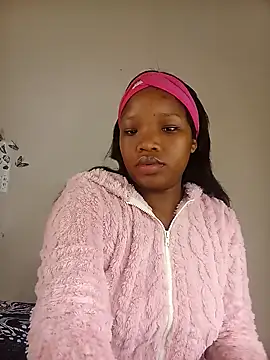 Young Slut21 online show from November 2025 04:45:02 AM