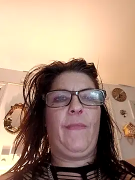 Snapshot of Neveah1 chatting on October 2025 08:55:01 AM Neveah1 online show from October 2025 08:55:01 AM