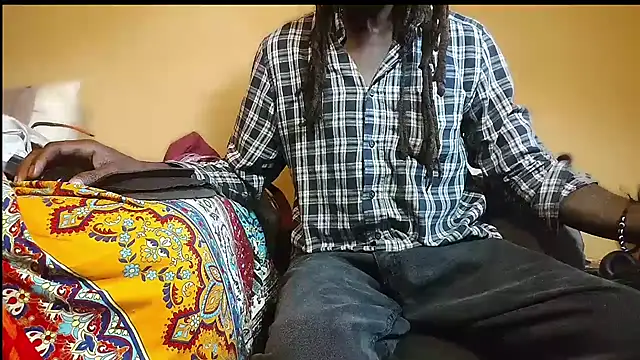 EYEzIAM online show from September 2025 01:11:02 PM