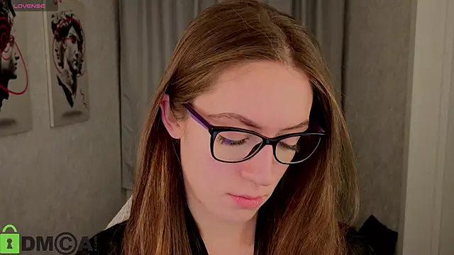 Agnes Wells online show from November 2025 09:20:01 AM