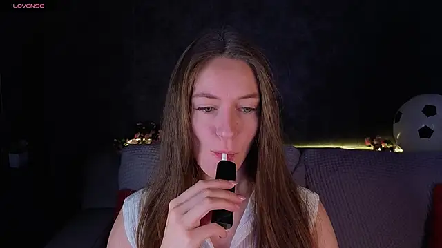 Snapshot of Agnes_Wells chatting on June 2026 01:09:01 AM Agnes Wells online show from June 2026 01:09:01 AM