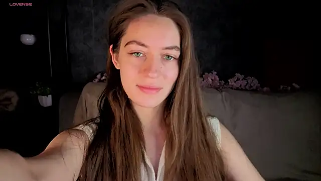 Snapshot of Agnes_Wells chatting on June 2026 01:12:02 AM Agnes Wells online show from June 2026 01:12:02 AM
