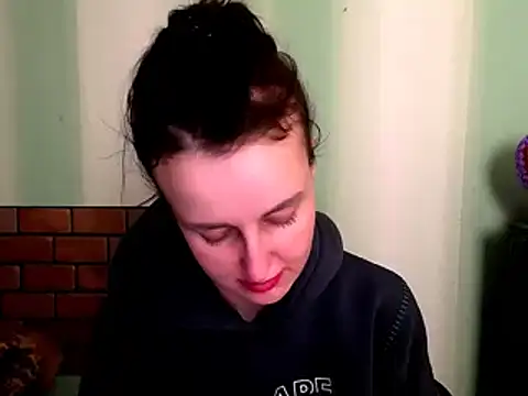 FeelMe   online show from February 2026 04:52:02 PM