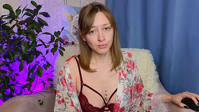 evashiny  online show from November 2025 02:33:01 AM