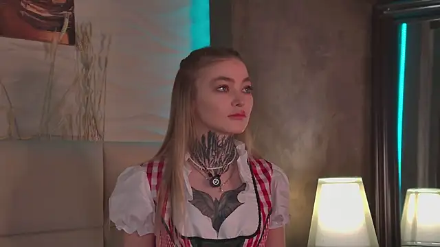 AriWild online show from September 2025 05:12:01 AM