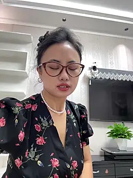 Snapshot of wen521 chatting on October 2025 07:31:02 AM wen521 online show from October 2025 07:31:02 AM