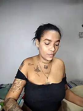 Vale Nikol21 online show from December 2025 12:29:02 AM