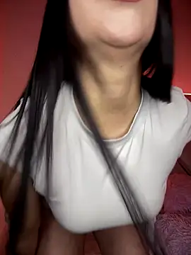 isabela l online show from September 2025 11:28:02 PM