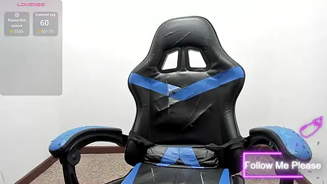 Snapshot of nextboywell1 chatting on March 2026 03:09:01 AM nextboywell1 online show from March 2026 03:09:01 AM