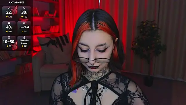 Snapshot of Mistress__Marcelline chatting on June 2026 02:32:02 AM Mistress Marcelline online show from June 2026 02:32:02 AM