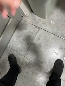 KAZANOVAA online show from November 2025 11:43:01 AM