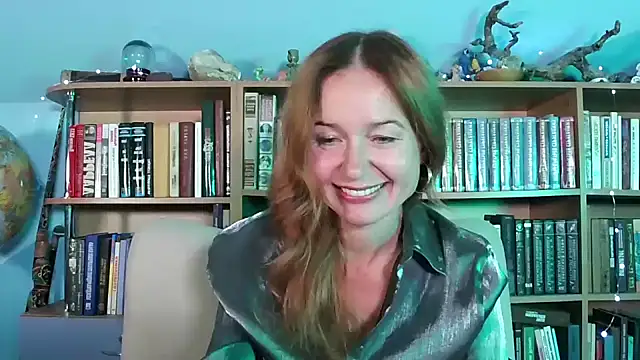 Snapshot of Foxilady357 chatting on September 2025 02:33:02 PM Foxilady357 online show from September 2025 02:33:02 PM