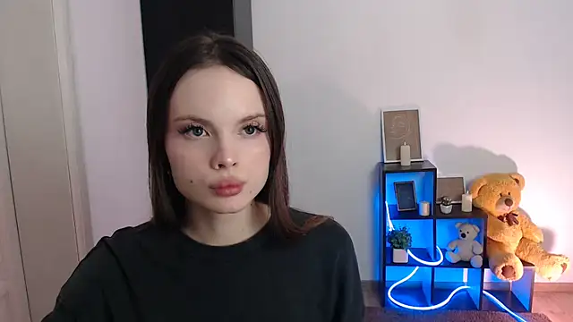 Ariella ari online show from October 2025 10:52:02 AM