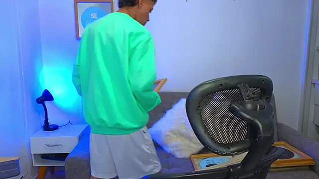 yulian vasquez online show from January 2026 12:51:02 PM