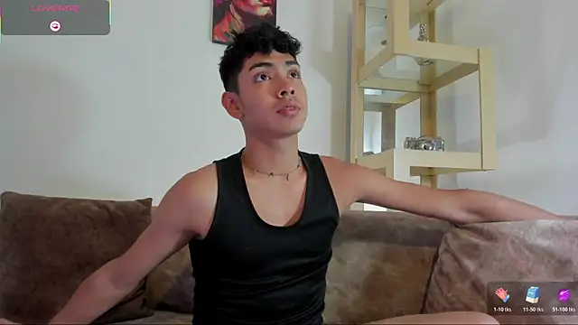 LoganTwink18 online show from January 2026 11:07:02 PM