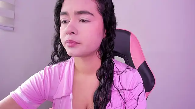 Arianna Jannes online show from March 2026 04:25:02 PM