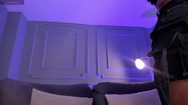 AmbarJames  online show from February 2026 12:15:01 PM