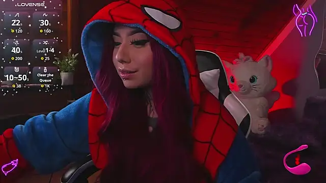 Snapshot of _Morrigan_ chatting on November 2025 08:50:01 AM Morrigan online show from November 2025 08:50:01 AM