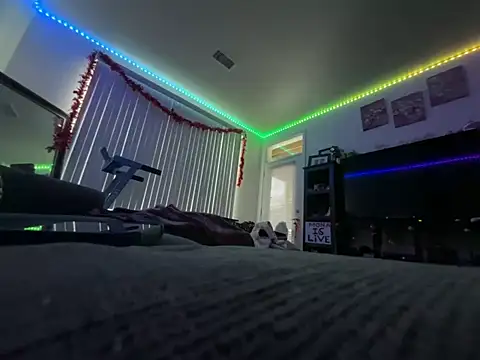 Snapshot of moan4mona chatting on February 2026 12:00:01 AM moan4mona online show from February 2026 12:00:01 AM