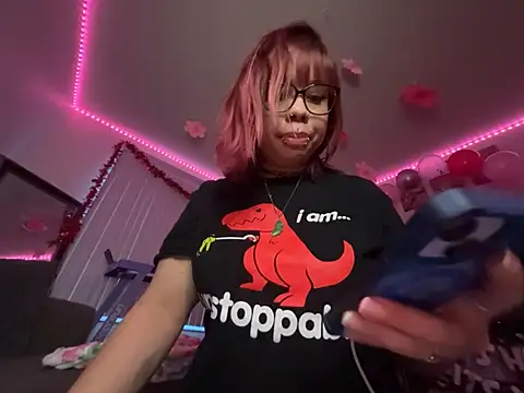 Snapshot of moan4mona chatting on March 2026 01:03:01 AM moan4mona online show from March 2026 01:03:01 AM