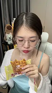 Qianqian-888 online show from January 2026 12:49:02 AM