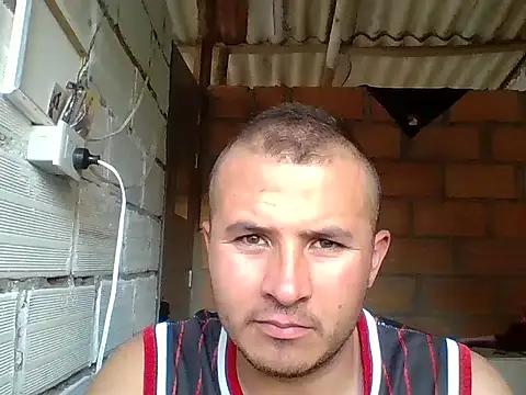 Snapshot of santiii___12 chatting on November 2025 10:03:02 PM santiii 12 online show from November 2025 10:03:02 PM