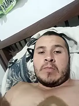 Snapshot of santiii___12 chatting on December 2025 07:25:02 AM santiii 12 online show from December 2025 07:25:02 AM