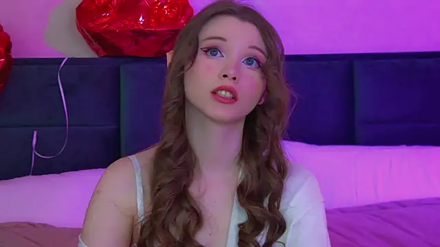 KeiraAsti online show from February 2026 06:21:02 AM