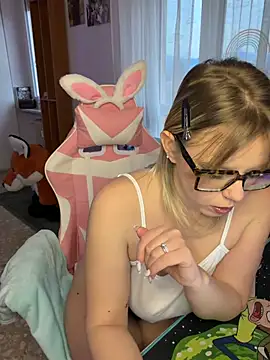 AdeleRoyal online show from January 2026 03:49:02 PM