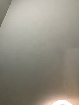 StrawberryXpeach online show from March 2026 10:43:01 PM