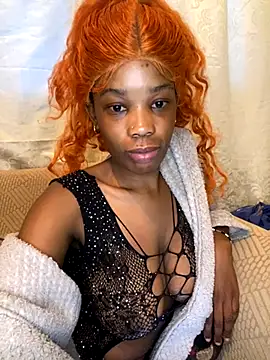 Caramel Mellow online show from December 2025 03:12:02 AM