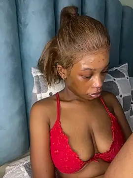 Snapshot of Caramel_Mellow chatting on January 2026 10:46:02 PM Caramel Mellow online show from January 2026 10:46:02 PM