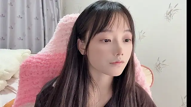 puppy-999 online show from November 2025 01:57:01 PM