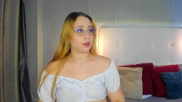 ximenanoah online show from March 2026 12:41:01 PM