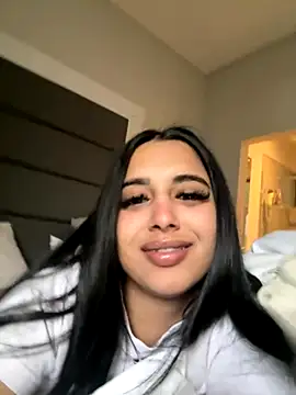 LilMisIndianx online show from October 2025 04:57:01 AM